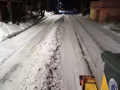 «Ассоциация строителей АЯМ» чистит улицы Алдана днём и ночью